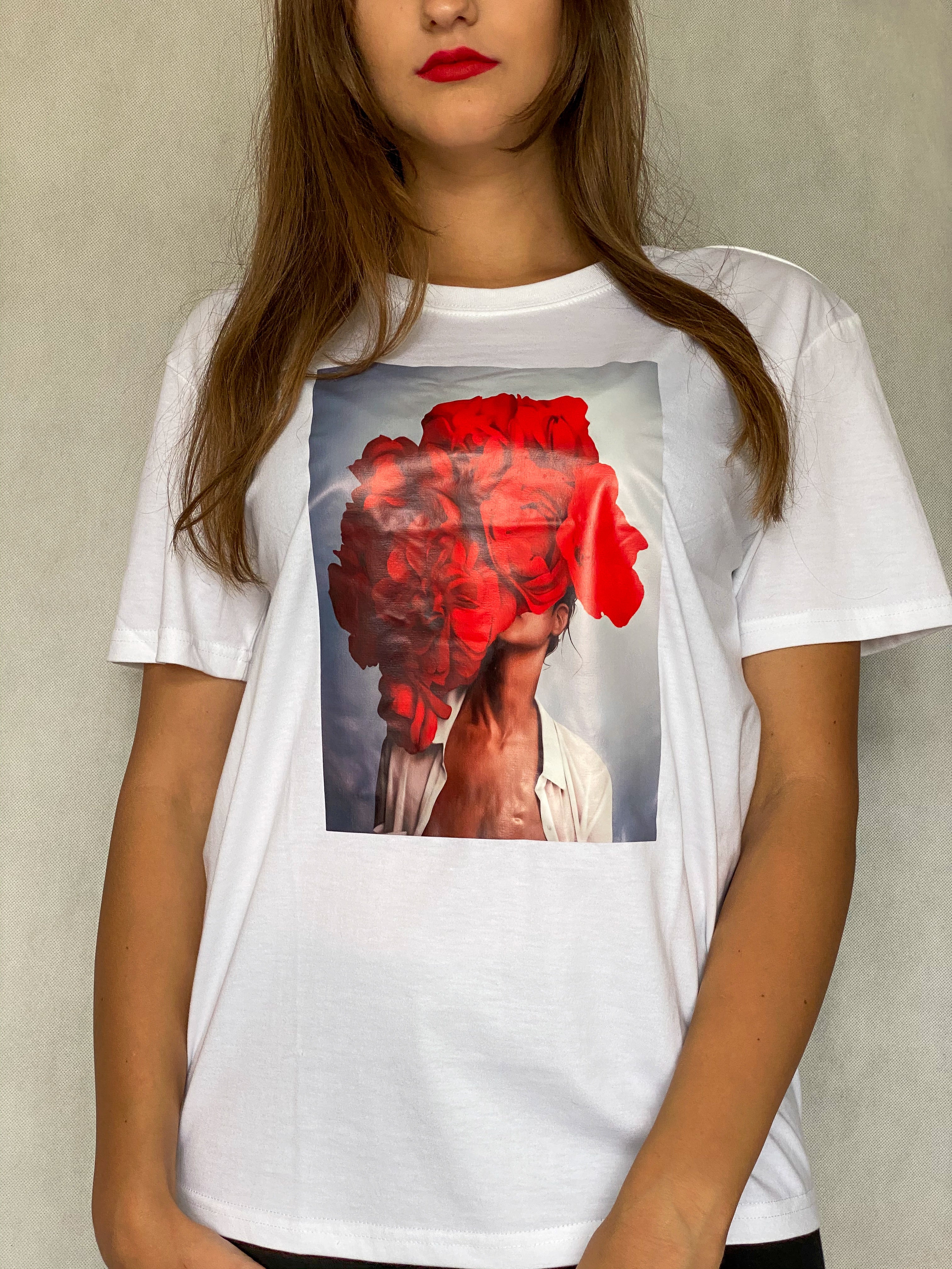 Rose T-shirt