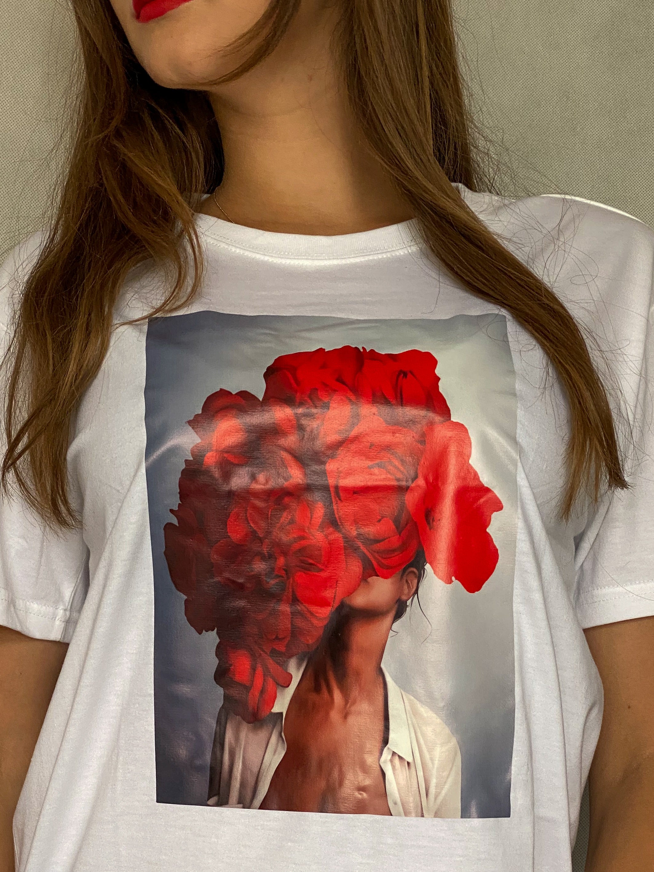 Rose T-shirt